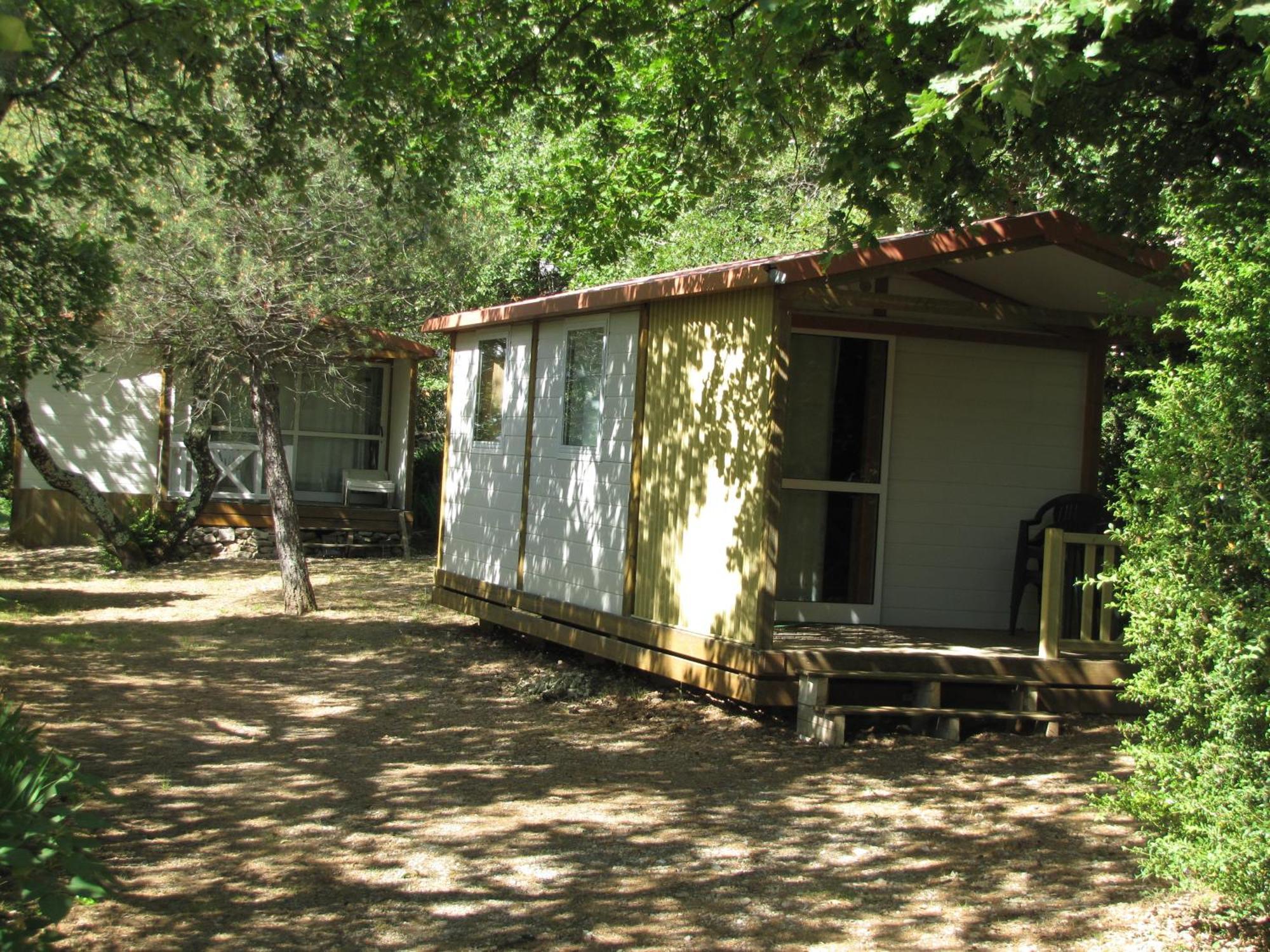 Camping Chalets Les Chenes Verts 보귀에 외부 사진